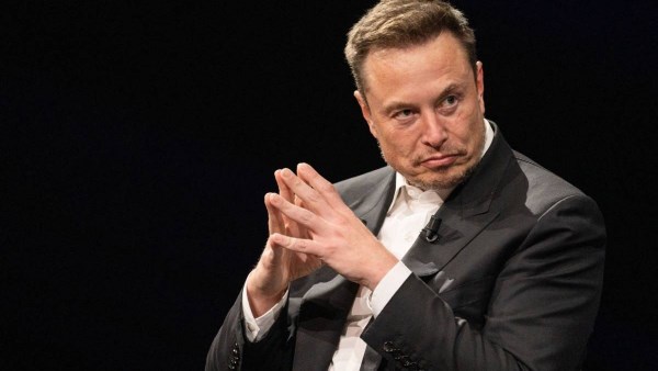 دعا Illon Musk إلى فتح نصيبه أمام الأوراق المالية الأمريكية