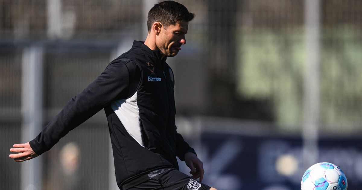 التعاقد حول Xabi Alonso ومغادرته