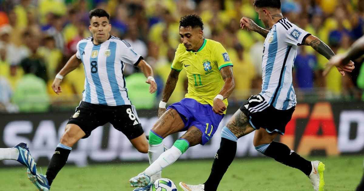 تاريخ مباراة الأرجنتين والبرازيل في تصفيات كأس العالم 2026