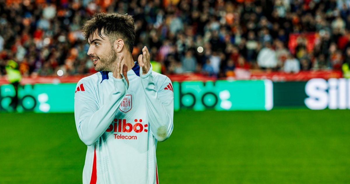 يحمل Asensio رقم نجمه المفضل مع إسبانيا