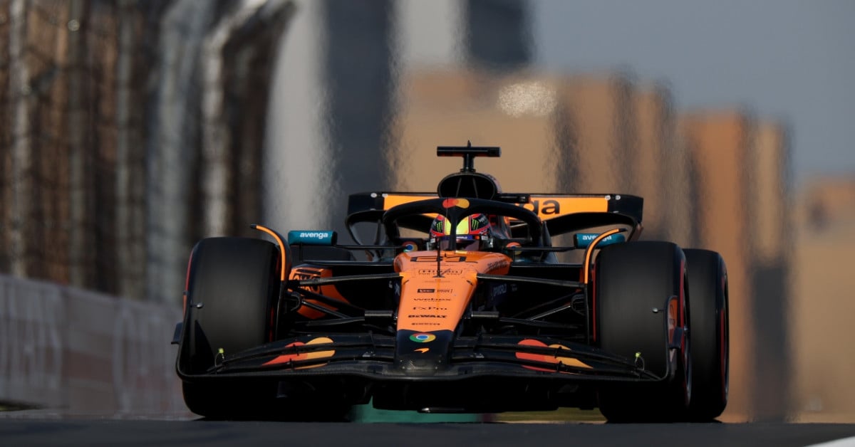 احتفالات Postri و McLaren في الصين